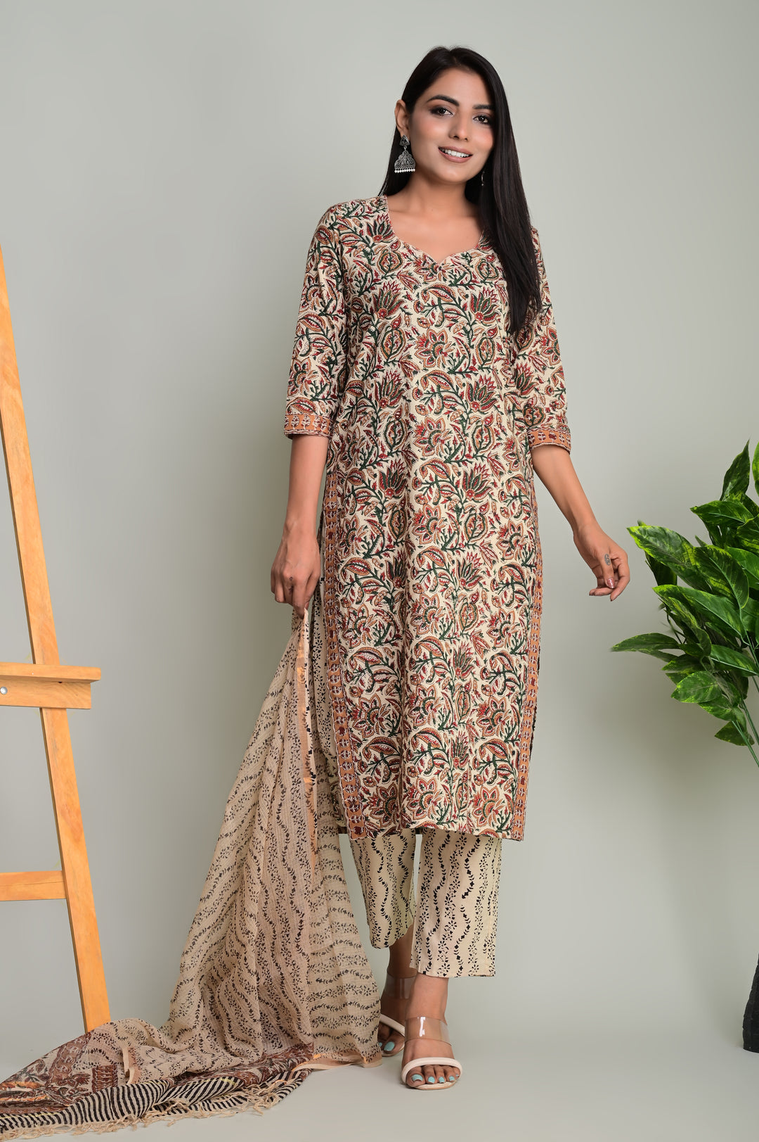 Hastkala Cotton Suit Kota Doriya Dupatta