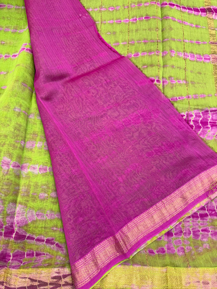 Maheshwari Saree with zari border