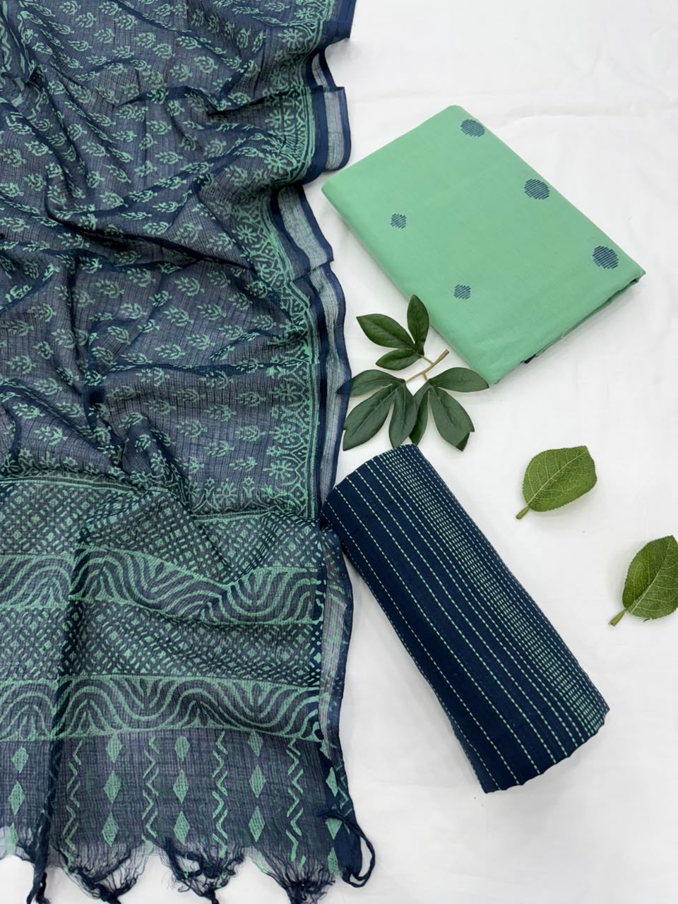 Handloom Suit Set