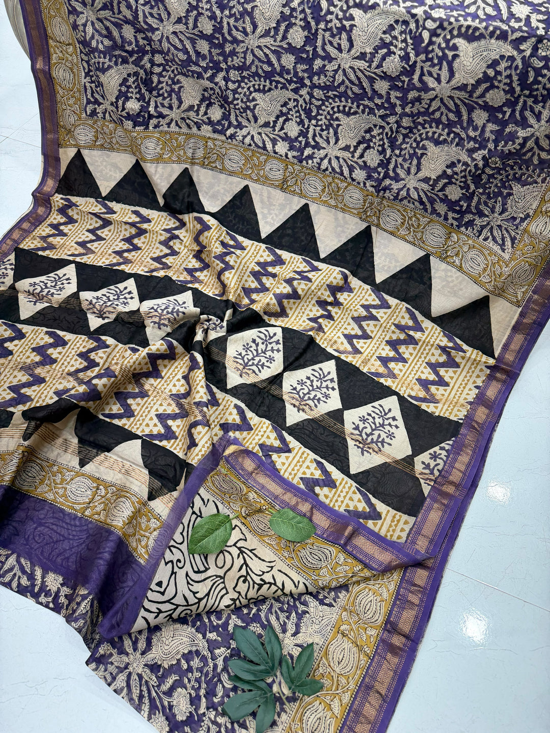 Authentic Maheshwari handloom saree