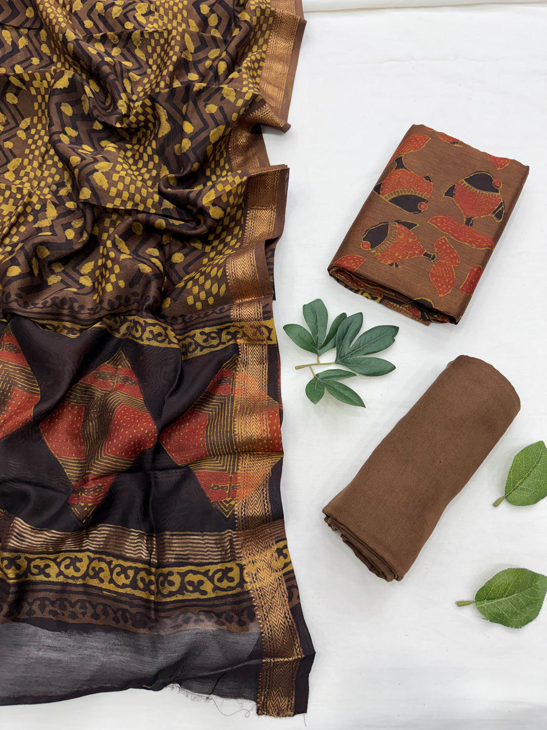 Vanspati Maheshwari Silk Suit