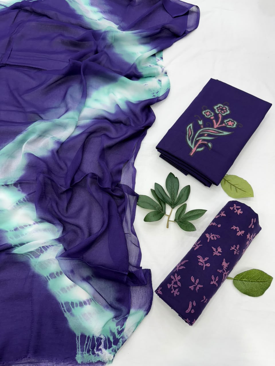 Cotton Suit With Chiffon Dupatta