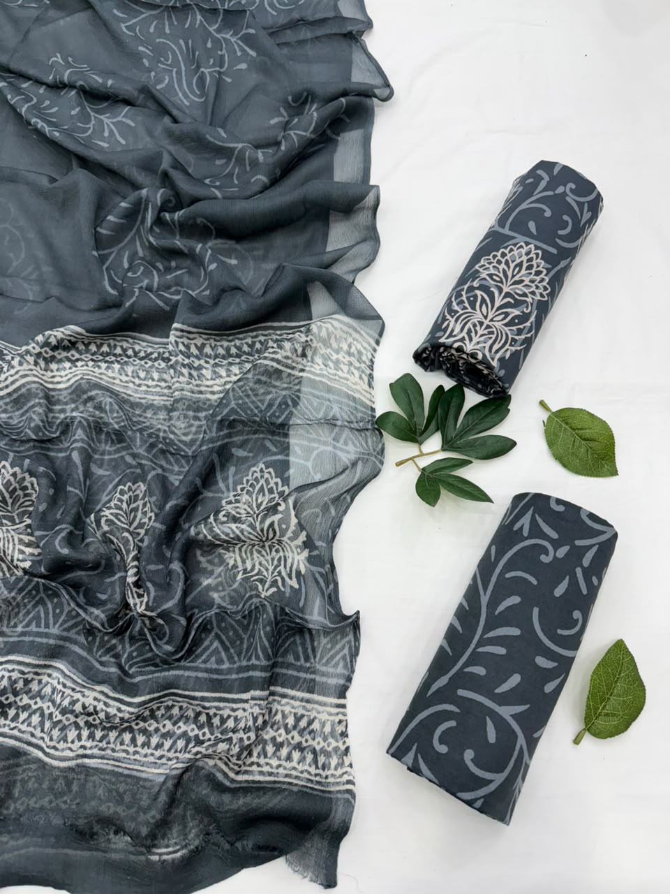 Cotton Suit With Chiffon Dupatta