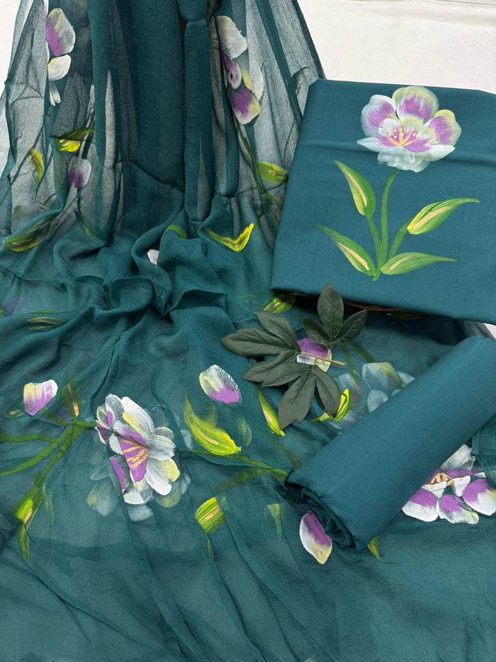 Elegant Cotton Suit With Chiffon Dupatta