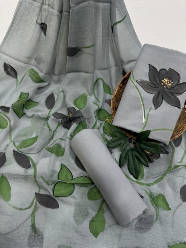 Trendy Cotton Suit With Chiffon Dupatta