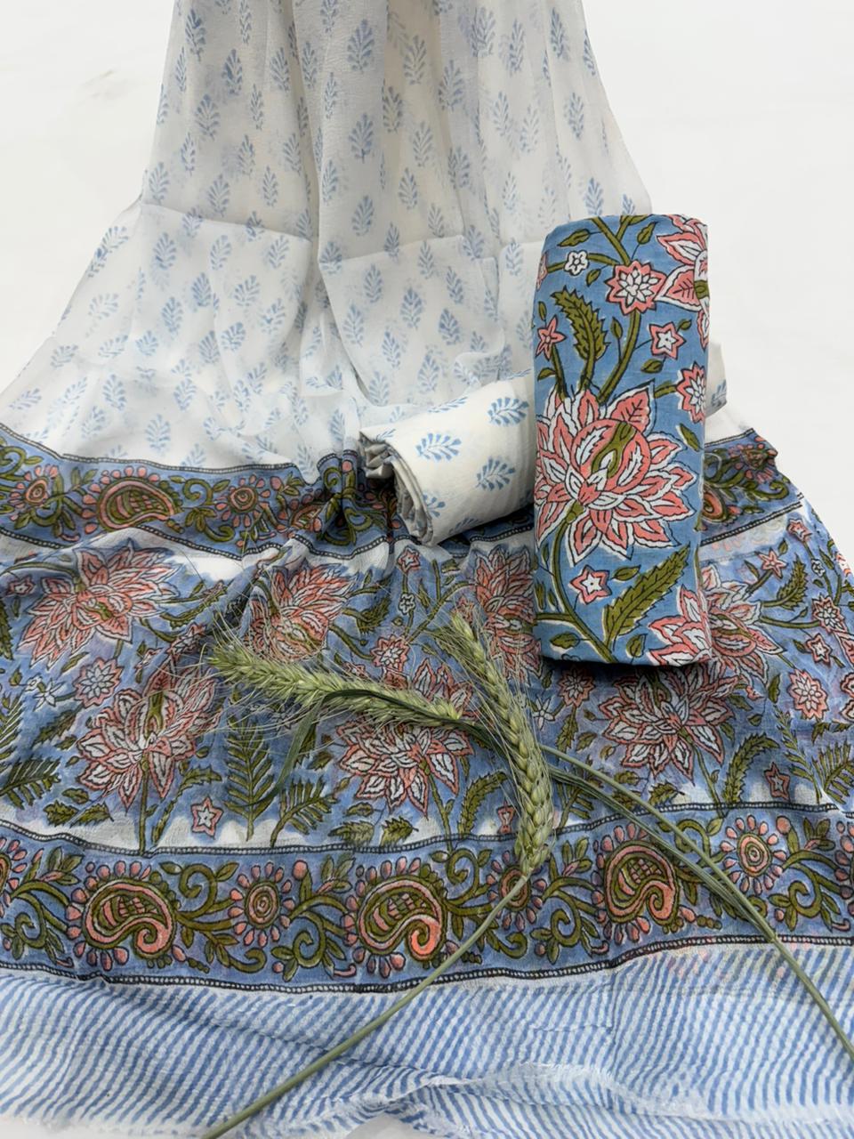 Cotton Suit With Chiffon Dupatta