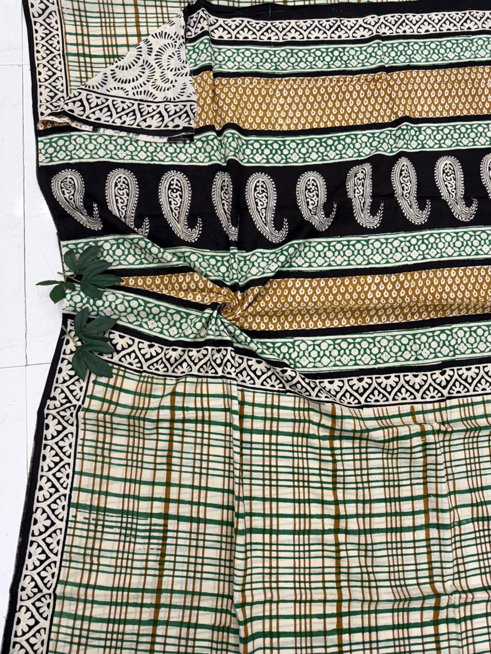 Bagru handblock print mul cotton saree with blouse pes .