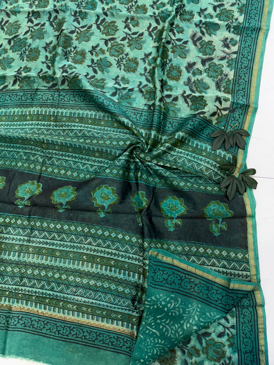 Pure Chanderi Silk Saree with Blouse Piece