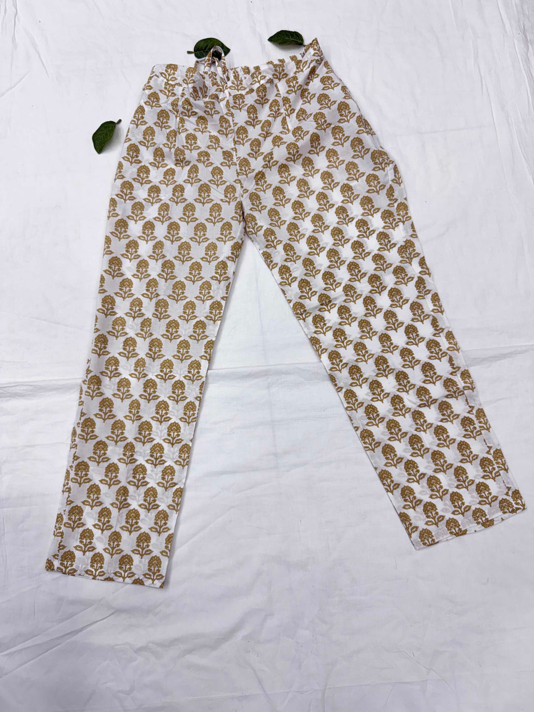 Cotton White Buti Print Top & Bottom Set.